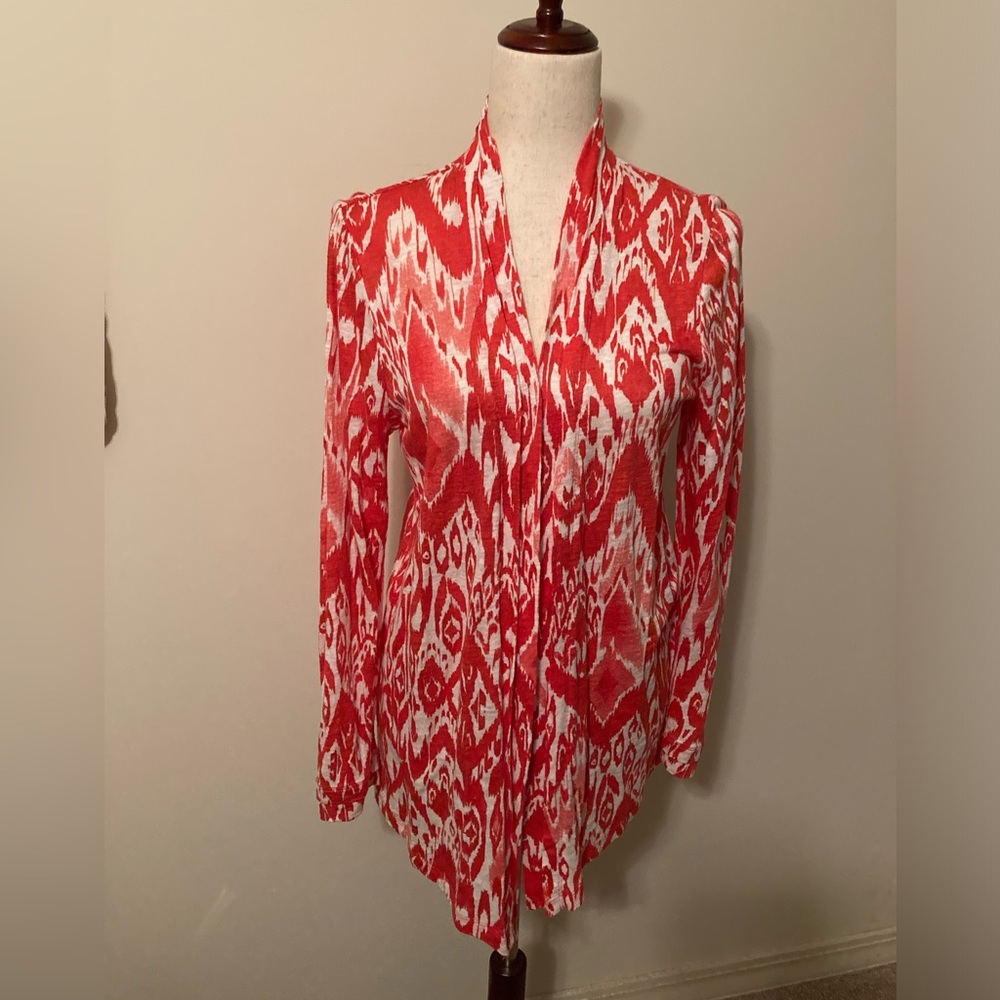 Chico’s Women’s Geometric Cardigan.Chico’s Size 1 (Equivalent to size 8-10) NWOT